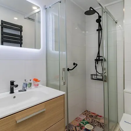 Apartamento Housekepper Tu Refugio Cerca Del Sardinero Santander